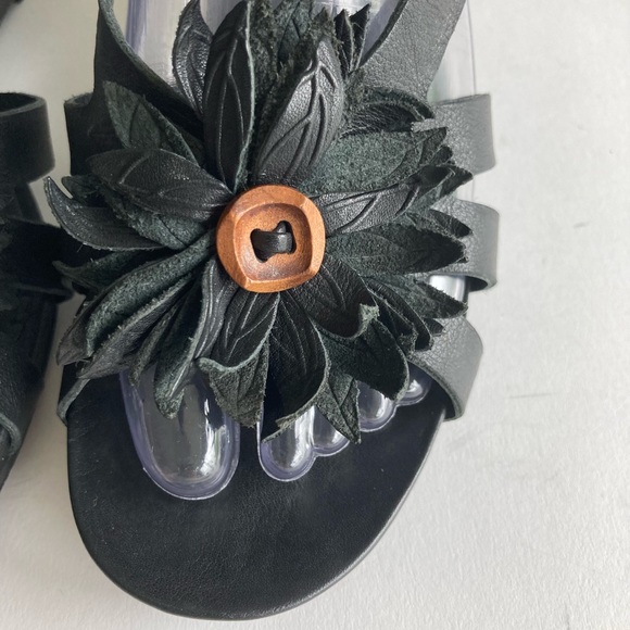 Ecco Black Leather Wedge Heeled Slingbacks size EUR 39, US 8.5 - Picture 8 of 13